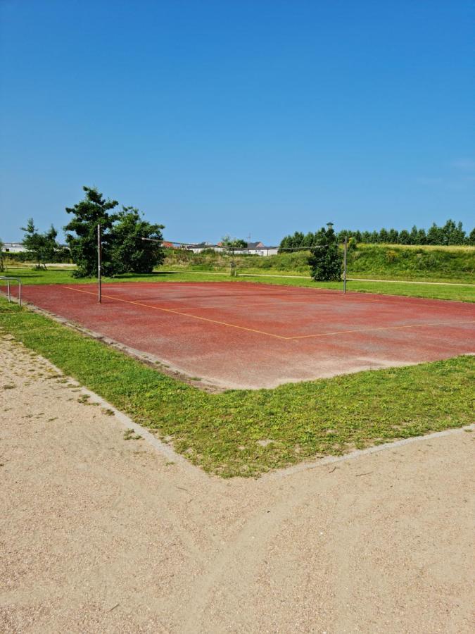 Kerlinga Hotel Bredene Buitenkant foto