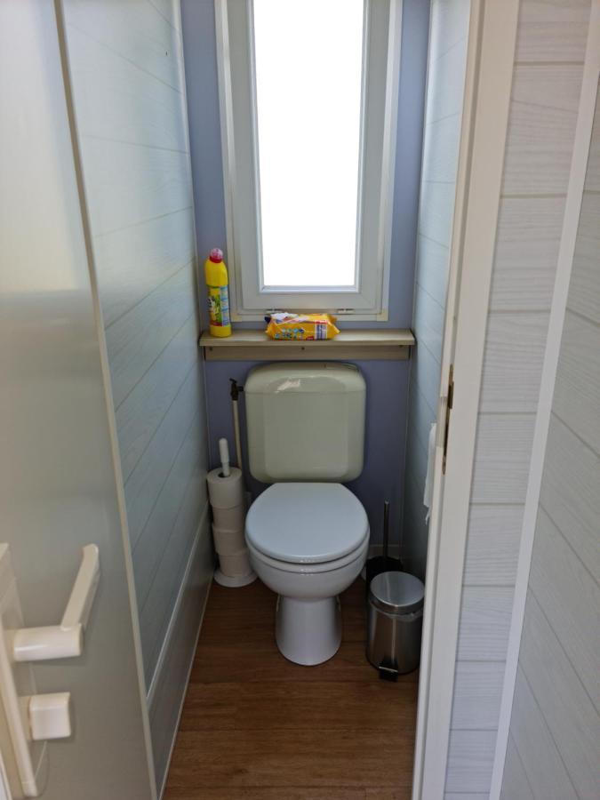 Kerlinga Hotel Bredene Buitenkant foto