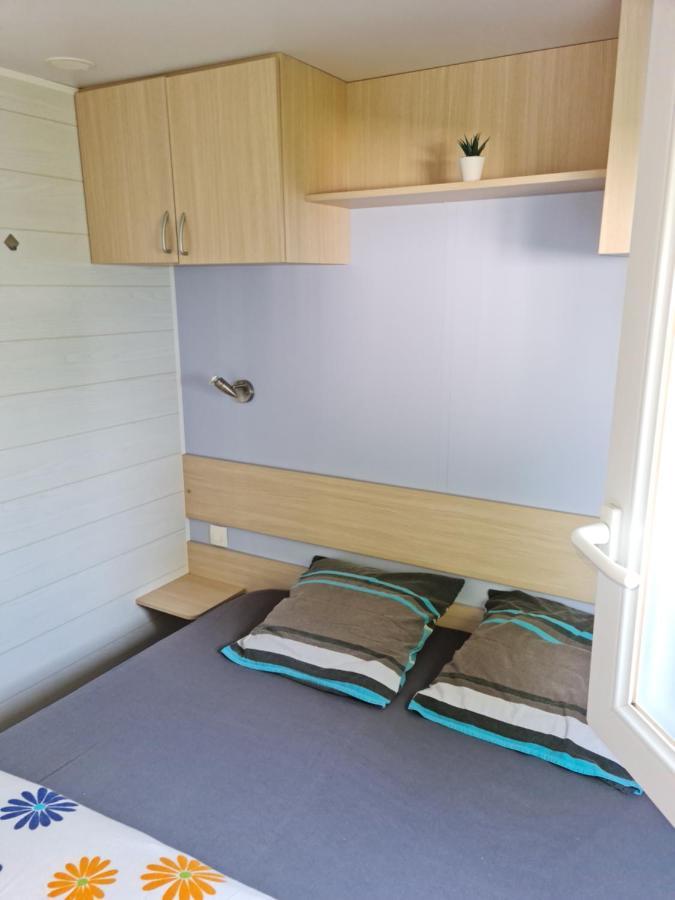 Kerlinga Hotel Bredene Buitenkant foto